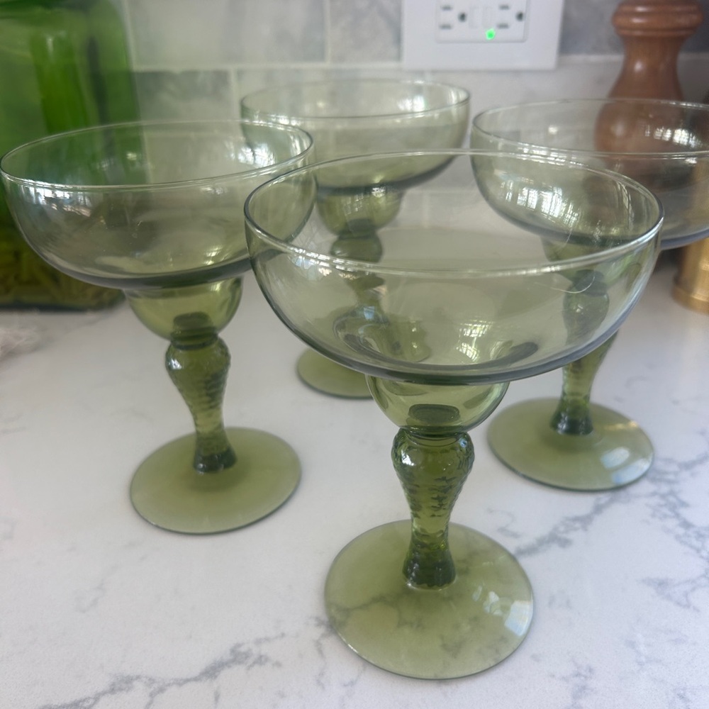 Set of 4 Vintage Avacado Green Glass Margarita Glasses with hammered stems